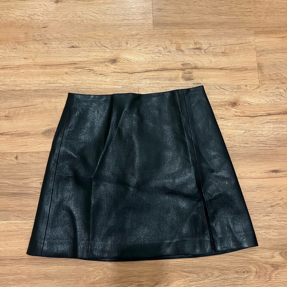 Aritzia Black Leather Skirt